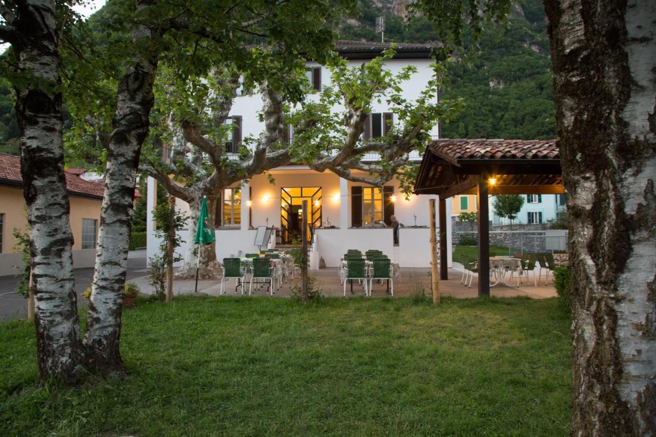 Locanda La Pignatta Arogno Exterior photo